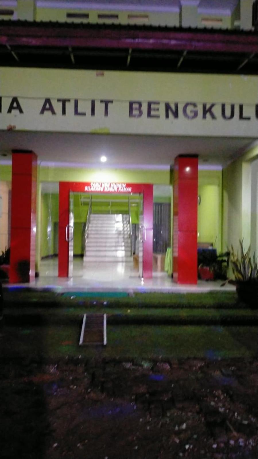 Hotel Grand Atlet Bengkulu Zewnętrze zdjęcie